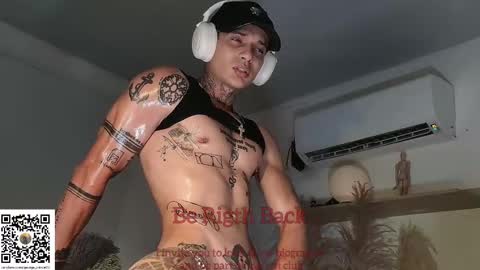 independent model online show from 26, 2, 2025