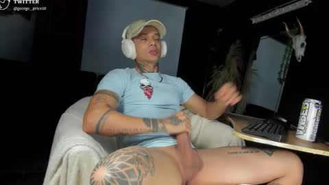 independent model online show from 29, 9, 2025