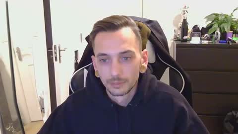 georgek0011 online show from 11, 11, 2025