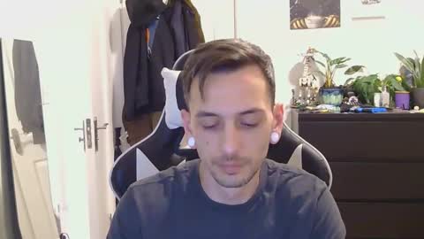 georgek0011 online show from 18, 1, 2026