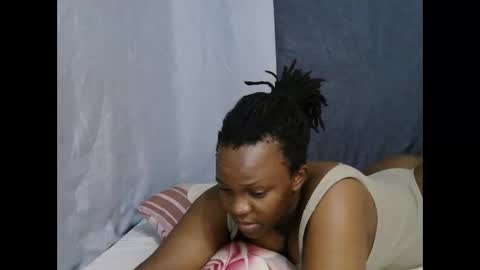 Snapshot of georgeous_kimberly chatting on 21, 9, 2025 georgeous_kimberly online show from 21, 9, 2025