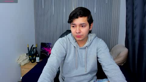 Snapshot of georgesmith_1 chatting on 27, 5, 2026 GEORGE online show from 27, 5, 2026