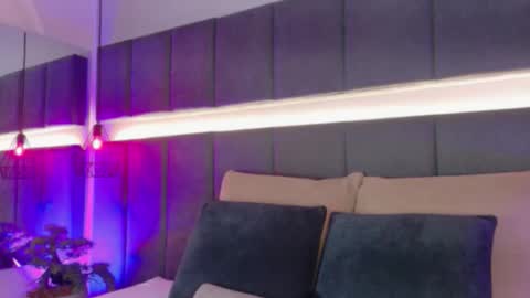 Kendal  online show from 2, 12, 2025