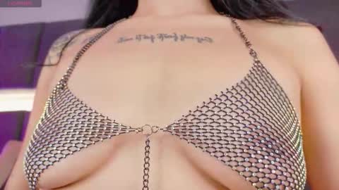 Kendal  online show from 4, 12, 2025