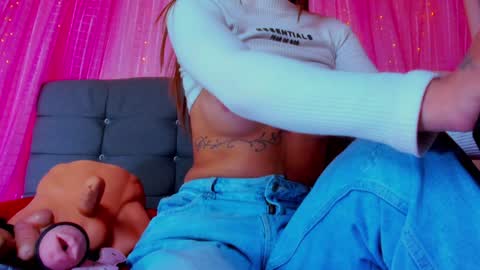 geraldinesuaan online show from 17, 12, 2024