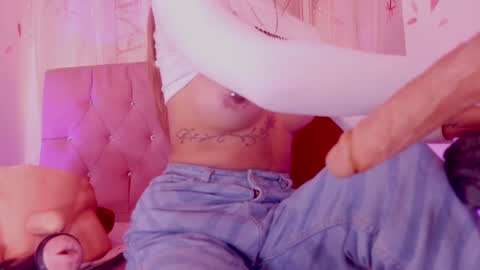 geraldinesuaan online show from 17, 2, 2025