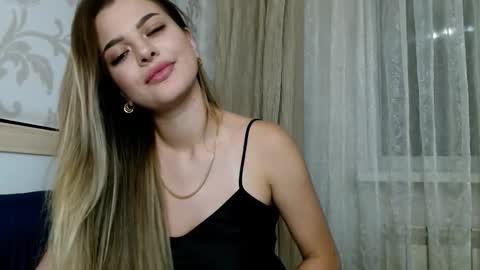 Snapshot of gerda_bloempje chatting on 23, 10, 2025 Gerda online show from 23, 10, 2025