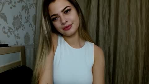 Snapshot of gerda_bloempje chatting on 30, 10, 2025 Gerda online show from 30, 10, 2025