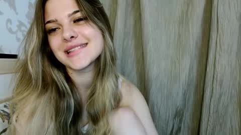 Snapshot of gerda_bloempje chatting on 5, 11, 2025 Gerda online show from 5, 11, 2025