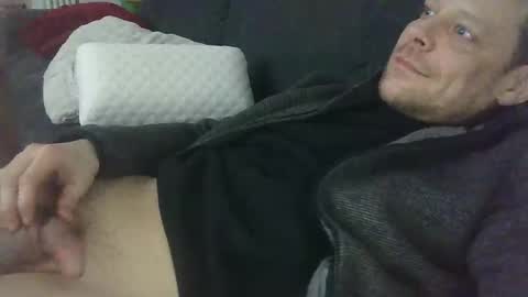 Snapshot of german33bi chatting on 19, 2, 2025 German33FFM1 online show from 19, 2, 2025