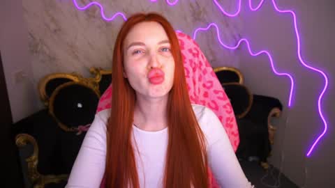 Ur Foxie online show from 8, 2, 2025