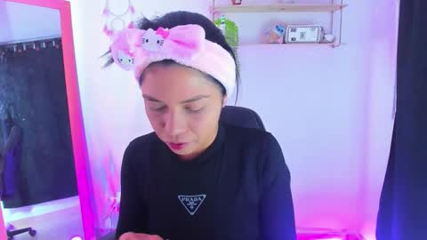 Snapshot of gia_contii chatting on 2, 2, 2026 giaaaa online show from 2, 2, 2026