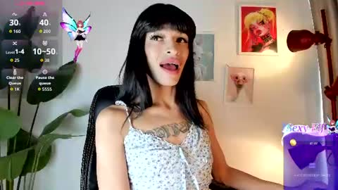 Snapshot of gia_demiee chatting on 17, 6, 2026 Gia Please help me with your thumbs up its important online show from 17, 6, 2026