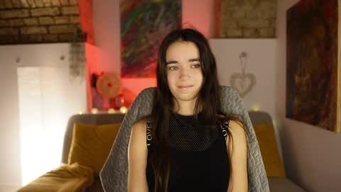 Gia Paige18 online show from 8, 12, 2024