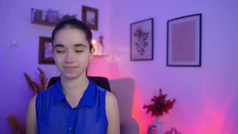 Gia Paige18 online show from 27, 11, 2025