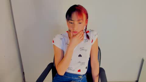 GIA WHITE Independet  online show from 25, 10, 2025