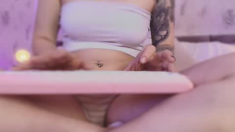 Snapshot of giaa_ross chatting on 20, 9, 2025 Gia online show from 20, 9, 2025