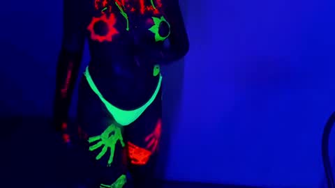 Gia  online show from 26, 2, 2025