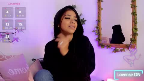 Gia  online show from 28, 9, 2025