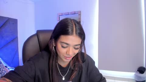 Gia  online show from 17, 1, 2026