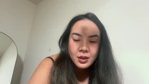 Snapshot of giathelibra chatting on 8, 9, 2025 giathelibra online show from 8, 9, 2025