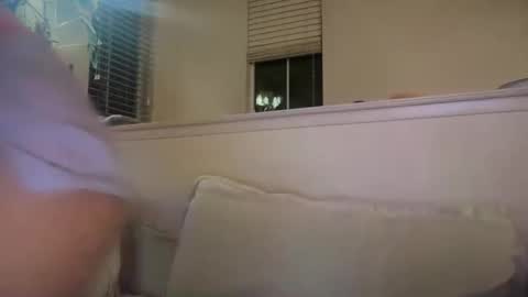 Snapshot of giathelibra chatting on 21, 9, 2025 giathelibra online show from 21, 9, 2025