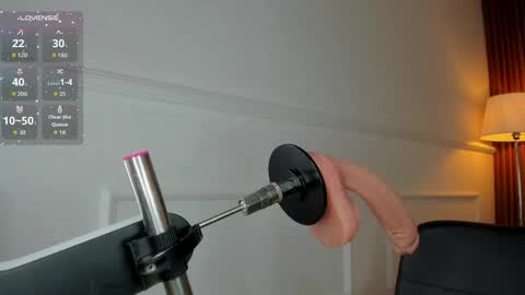 Gigi Doll online show from 15, 4, 2026