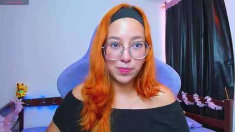 gigimooon online show from 15, 3, 2026