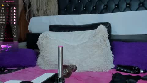 Snapshot of giiny_ chatting on 29, 12, 2024 pamela online show from 29, 12, 2024