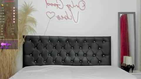 Snapshot of giiny_ chatting on 4, 1, 2025 pamela online show from 4, 1, 2025