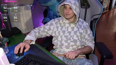 Snapshot of gil_gamesh90 chatting on 3, 3, 2025 Mirko online show from 3, 3, 2025