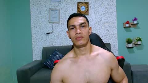 GILBERT online show from 25, 1, 2025