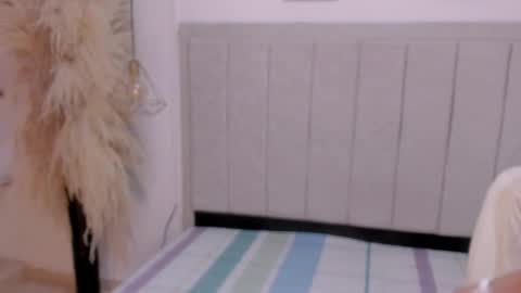 Snapshot of gimenalara chatting on 18, 12, 2025 Gimena online show from 18, 12, 2025