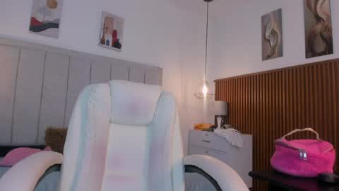 Gimena online show from 27, 3, 2026