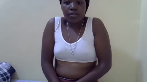 Snapshot of gina_sassy chatting on 18, 1, 2026 Adiliah online show from 18, 1, 2026