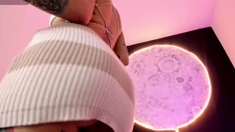 Ginebra online show from 1, 3, 2025