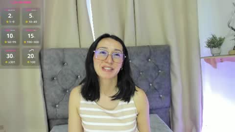 Snapshot of ginevra_esposito chatting on 17, 7, 2026 Ginn online show from 17, 7, 2026