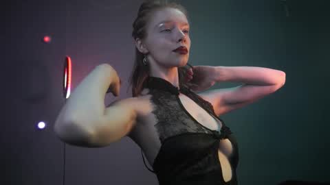        im expecting 350 thumbs up on my altar   online show from 13, 1, 2026