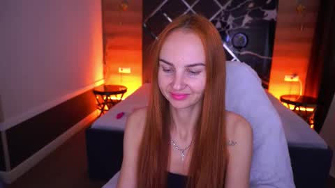Snapshot of gingergazee chatting on 2, 11, 2025 GinegerGazee online show from 2, 11, 2025