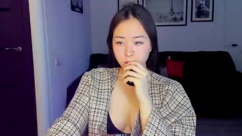 Ginny online show from 25, 2, 2025