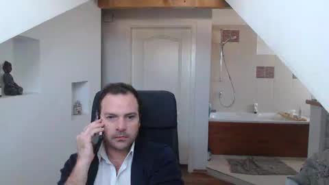 gintonik89 online show from 19, 2, 2025