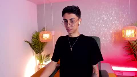 Gio Carangi online show from 4, 3, 2026