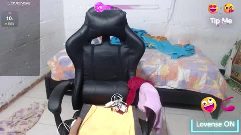 Snapshot of giorgia_xue53 chatting on 21, 1, 2025 Mary online show from 21, 1, 2025