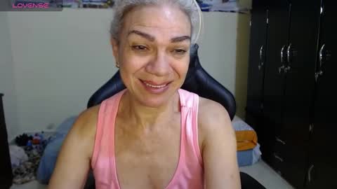 Snapshot of giorgia_xue53 chatting on 15, 2, 2025 Mary online show from 15, 2, 2025