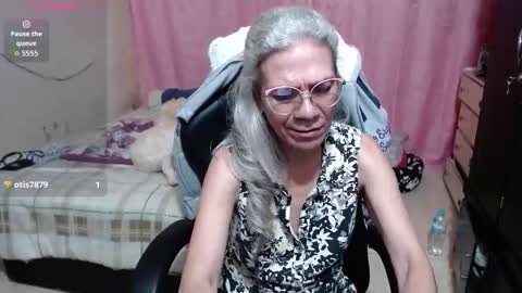 Snapshot of giorgia_xue53 chatting on 7, 1, 2026 Mary online show from 7, 1, 2026