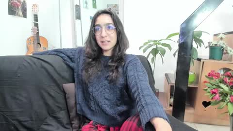 girasol1921 online show from 2, 12, 2024