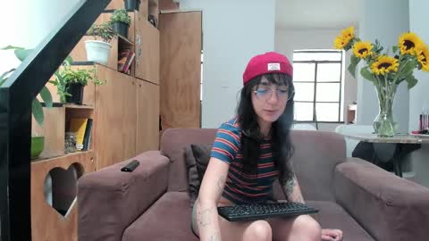 girasol1921 online show from 21, 12, 2024