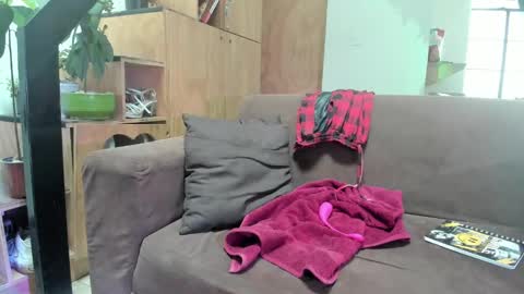 girasol1921 online show from 14, 1, 2025