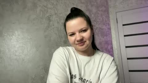 Snapshot of girl_cute07 chatting on 13, 6, 2026 girl_cute07 online show from 13, 6, 2026