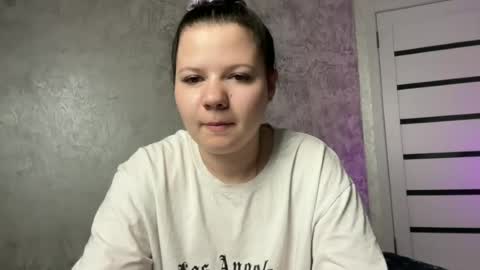 Snapshot of girl_cute07 chatting on 2, 7, 2026 girl_cute07 online show from 2, 7, 2026